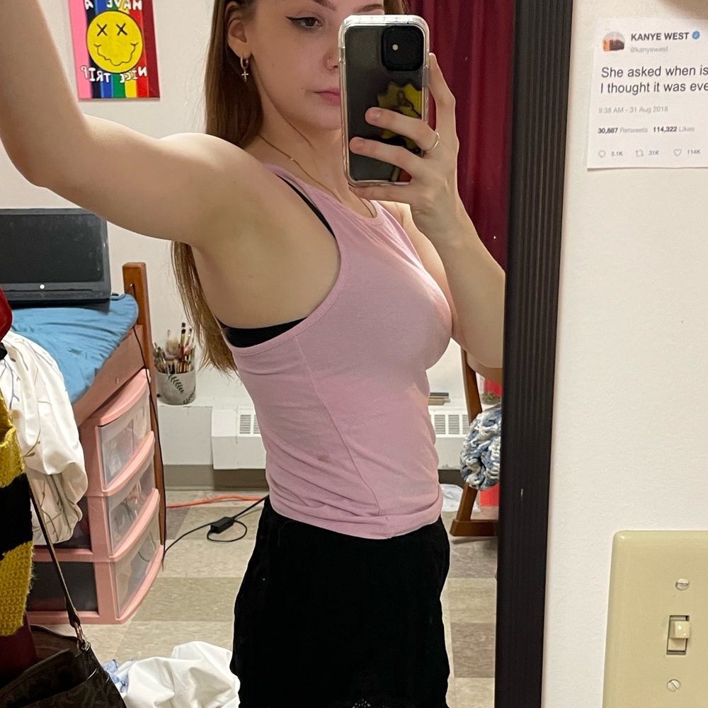 Pink Halter top - Picture 4 of 4